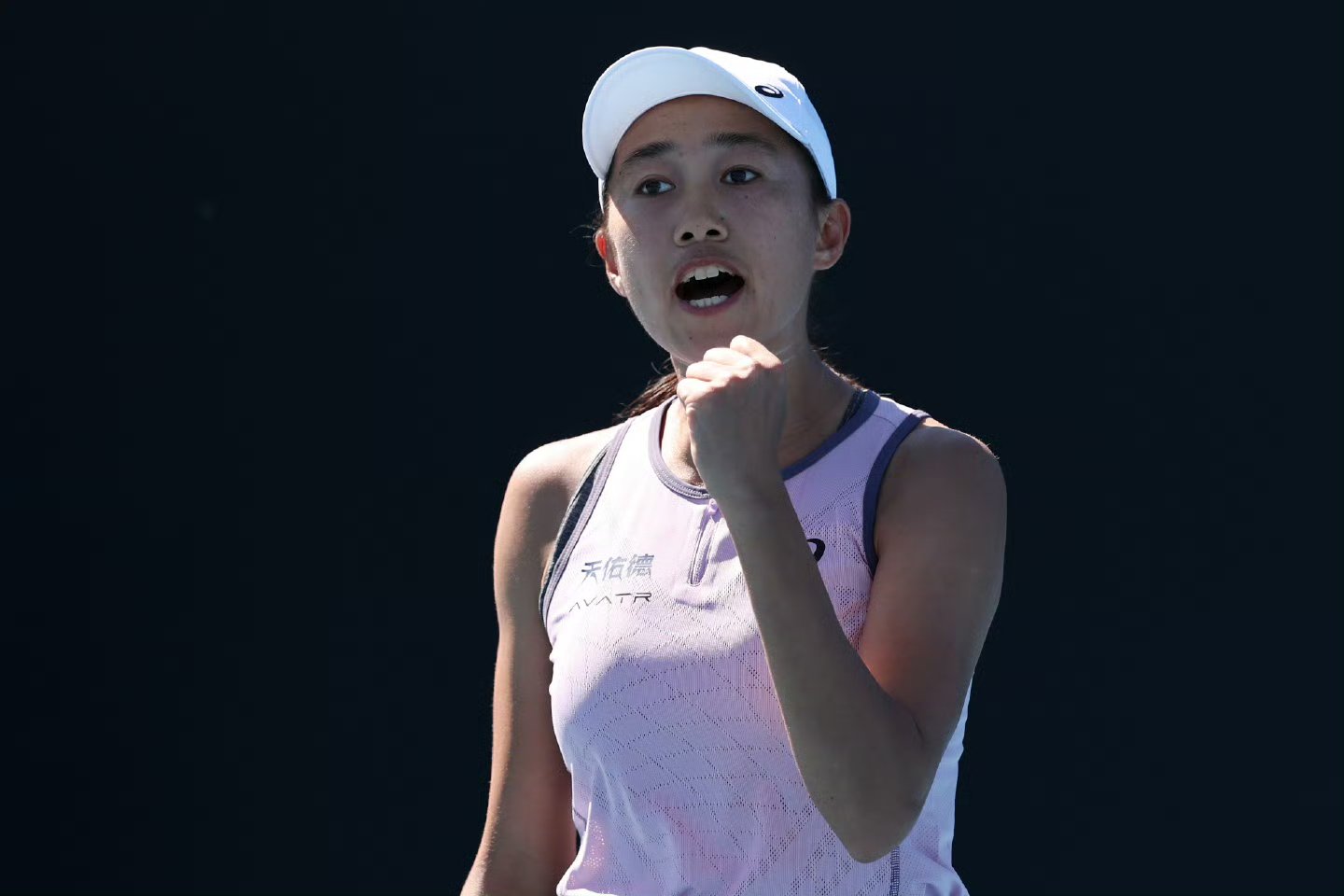 包含穆古鲁扎连续十二场比赛得分超过晋级下一阶段，德国队不断突破！比赛高潮迭起的词条